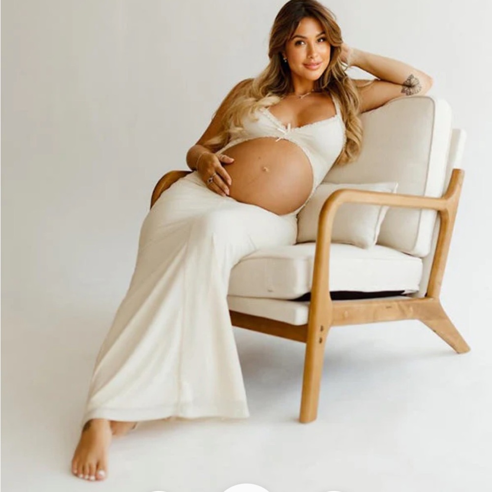 Elegant Cream Maternity Dress
